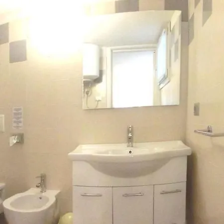 Apartments In Lignano Sabbiadoro 42743 アパート