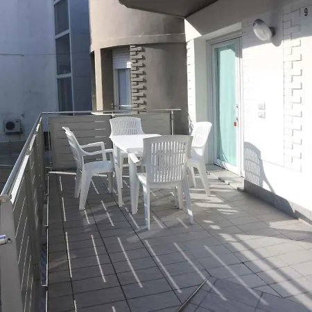 アパート Apartments In Lignano Sabbiadoro 42743